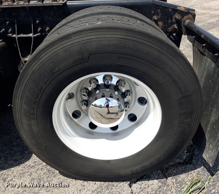 image for item DO3115 2011 International Pro Star Premium  semi truck