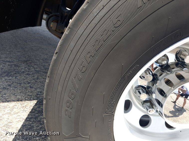 image for item DO3115 2011 International Pro Star Premium  semi truck