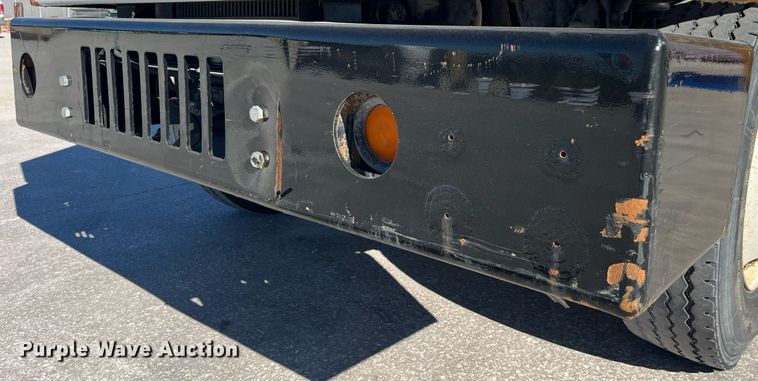 image for item DP2052 2012 Kalmar Ottawa 4x2  yard truck