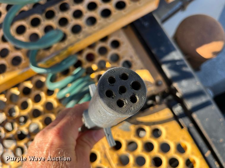 image for item DP2052 2012 Kalmar Ottawa 4x2  yard truck