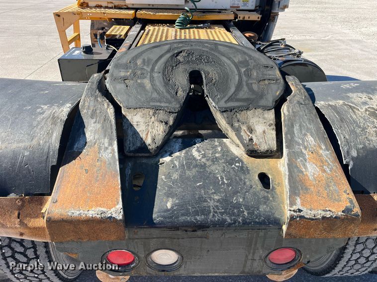 image for item DP2052 2012 Kalmar Ottawa 4x2  yard truck