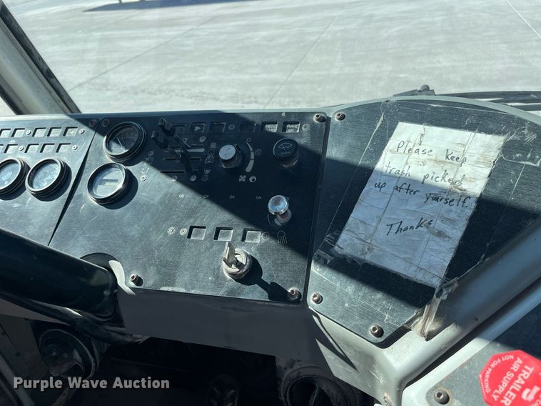 image for item DP2052 2012 Kalmar Ottawa 4x2  yard truck