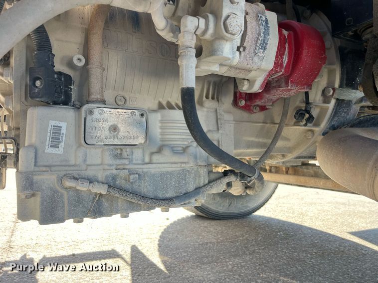 image for item DP2052 2012 Kalmar Ottawa 4x2  yard truck