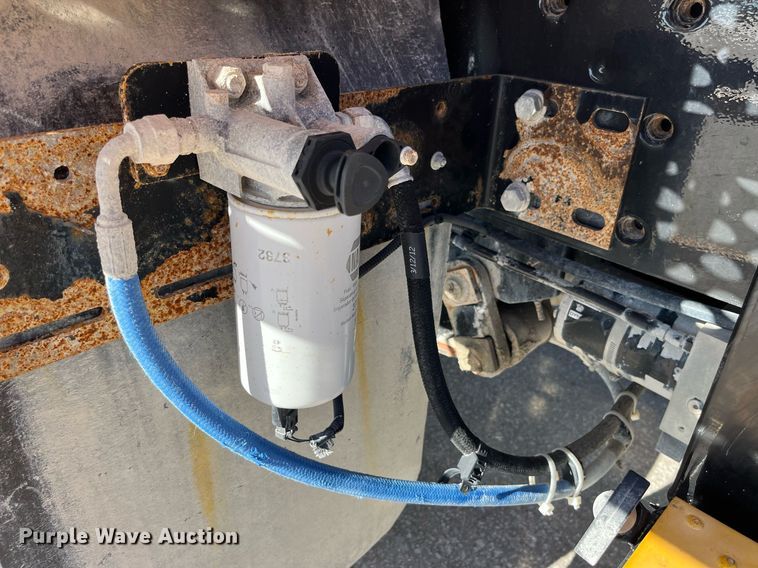 image for item DP2052 2012 Kalmar Ottawa 4x2  yard truck