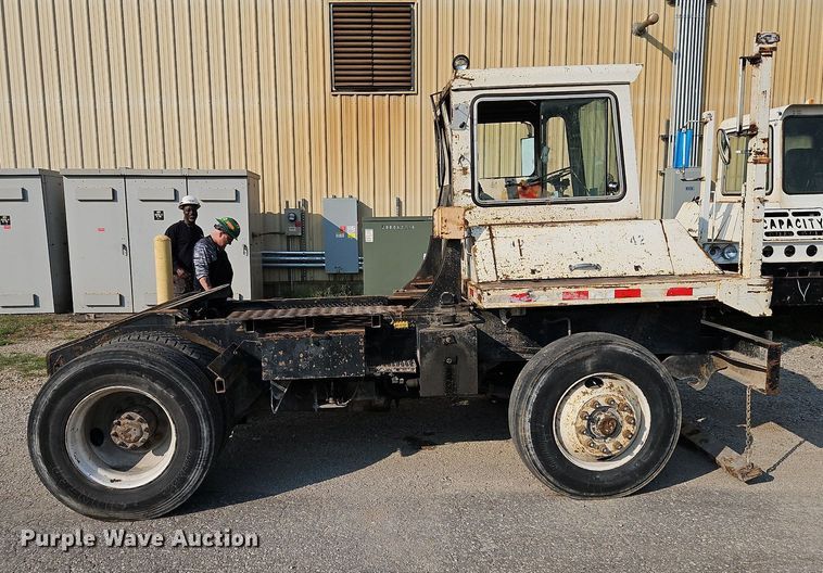 image for item DP2339 Capacity YT30  yard truck