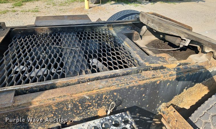 image for item DP2339 Capacity YT30  yard truck