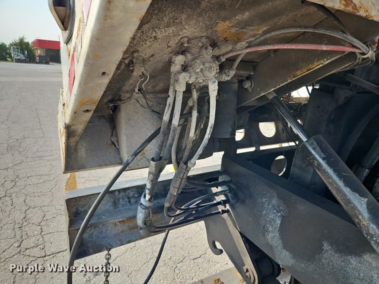 image for item DP2339 Capacity YT30  yard truck