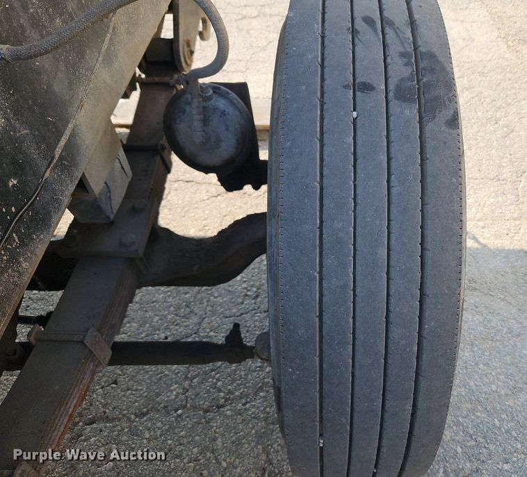 image for item DP2339 Capacity YT30  yard truck