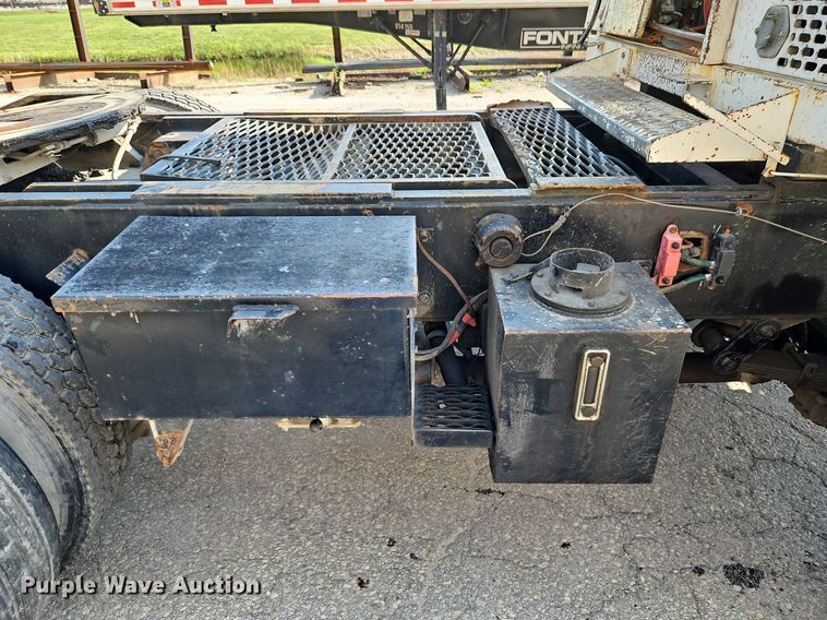 image for item DP2340 Capacity TJ4000  yard truck