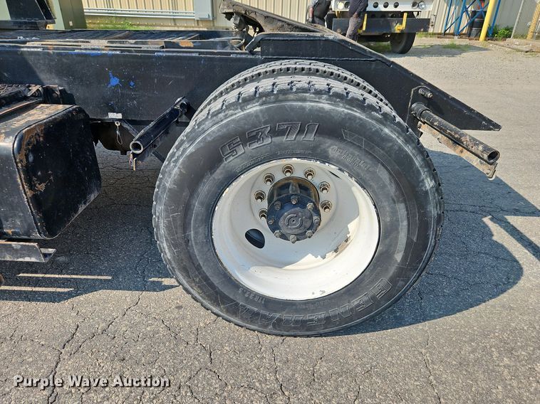 image for item DP2341 Capacity  yard truck