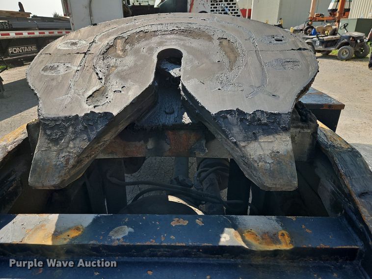 image for item DP2342 Capacity YT30  yard truck