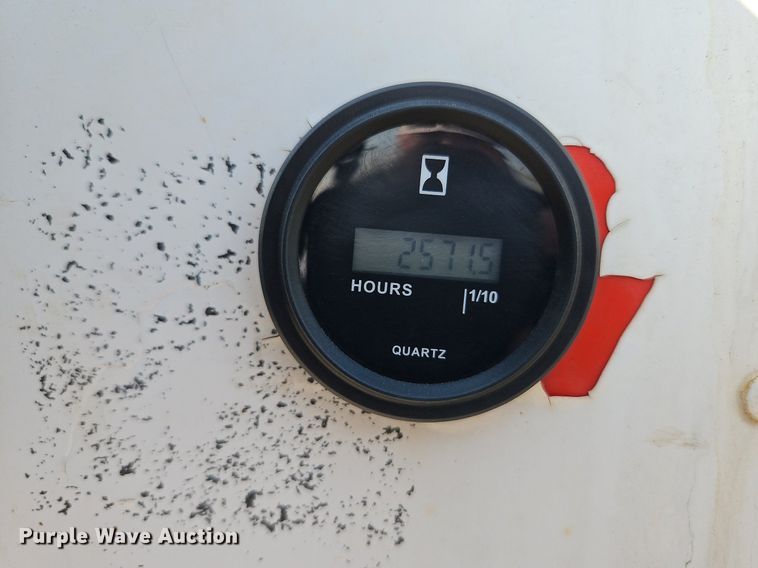 image for item DP2342 Capacity YT30  yard truck