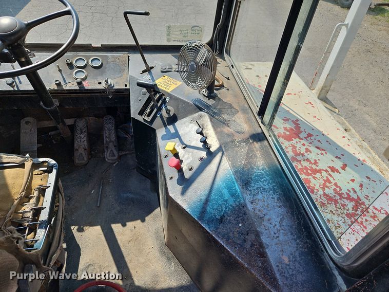 image for item DP2342 Capacity YT30  yard truck