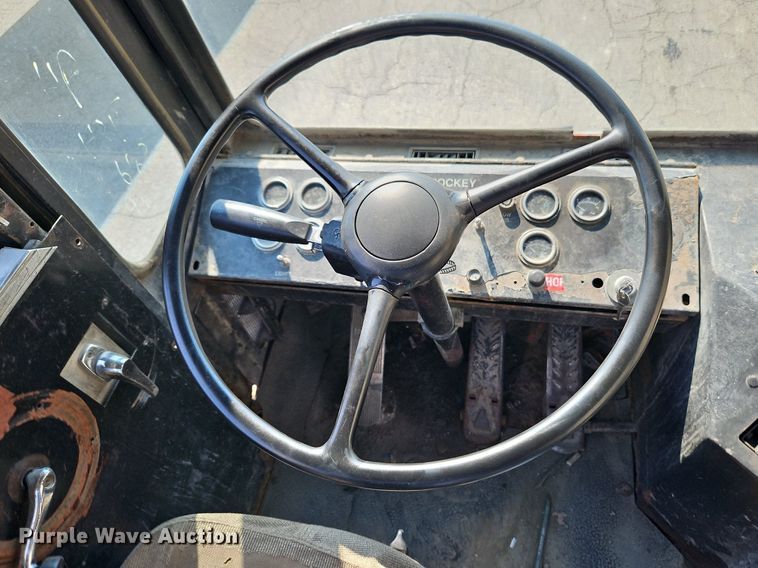 image for item DP2342 Capacity YT30  yard truck