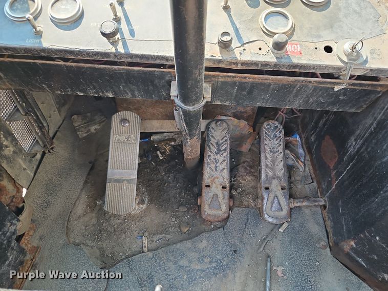 image for item DP2342 Capacity YT30  yard truck