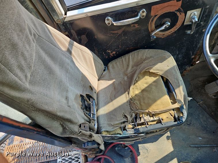 image for item DP2342 Capacity YT30  yard truck