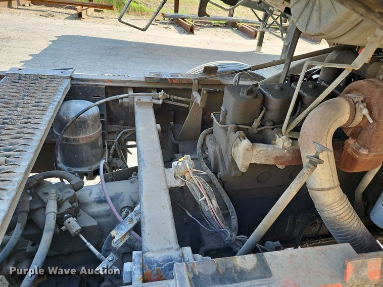 image for item DP2342 Capacity YT30  yard truck