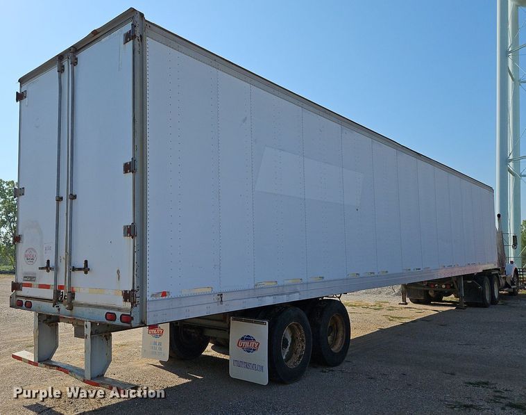 image for item DP2349 1994 Fruehauf FBHLP9 1.5-NF2-53N  dry van trailer