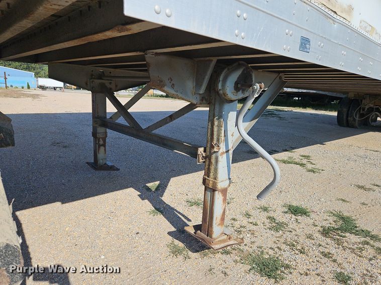 image for item DP2349 1994 Fruehauf FBHLP9 1.5-NF2-53N  dry van trailer