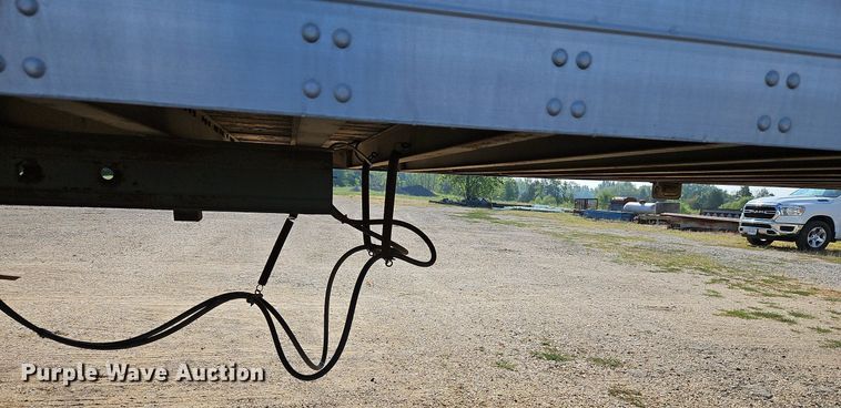 image for item DP2349 1994 Fruehauf FBHLP9 1.5-NF2-53N  dry van trailer