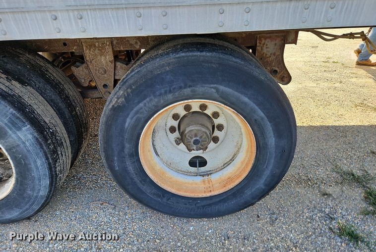 image for item DP2350 1994 Great Dane 7111TUW 53  dry van trailer