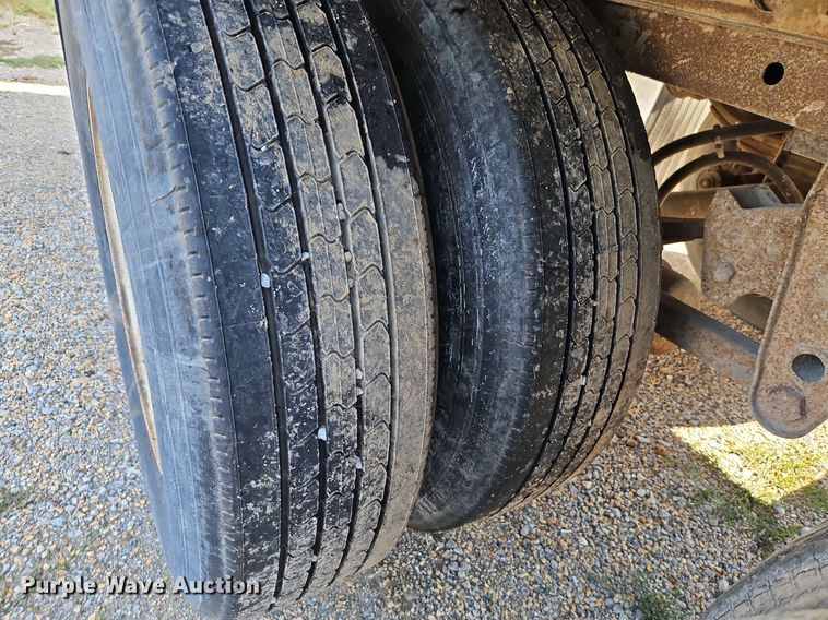 image for item DP2350 1994 Great Dane 7111TUW 53  dry van trailer