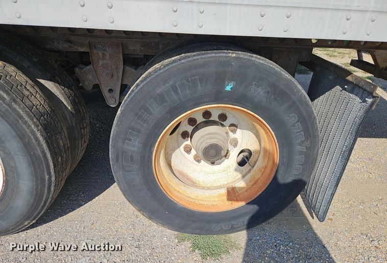 image for item DP2350 1994 Great Dane 7111TUW 53  dry van trailer