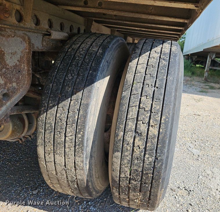 image for item DP2350 1994 Great Dane 7111TUW 53  dry van trailer