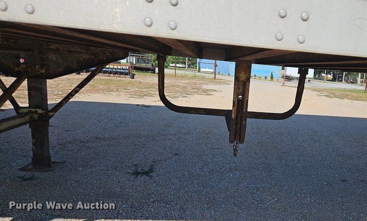 image for item DP2351 1997 Trailmobile 01JA-1RAY  dry van trailer