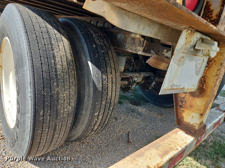 image for item DP2351 1997 Trailmobile 01JA-1RAY  dry van trailer