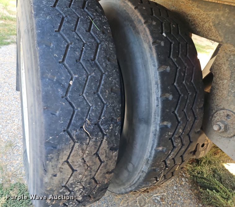 image for item DP2352 2005 Great Dane 7011TZ-1A  dry van trailer