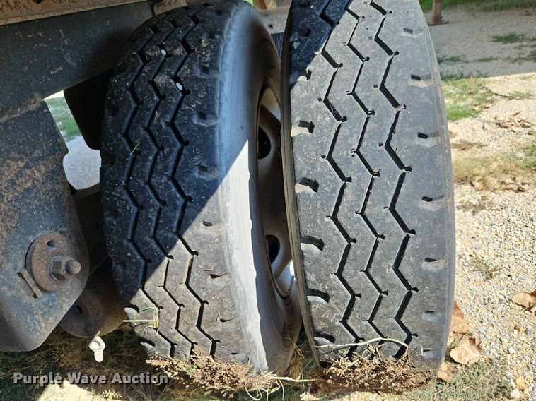 image for item DP2352 2005 Great Dane 7011TZ-1A  dry van trailer