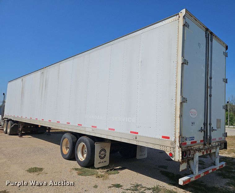 image for item DP2353 1995 Stoughton AVW-535T-S-C  dry van trailer