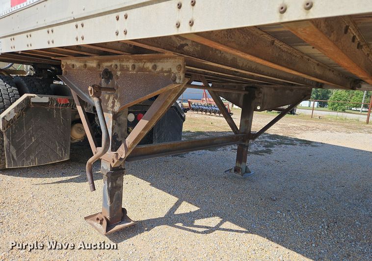 image for item DP2353 1995 Stoughton AVW-535T-S-C  dry van trailer