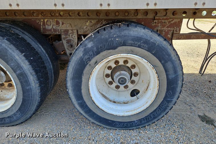 image for item DP2353 1995 Stoughton AVW-535T-S-C  dry van trailer