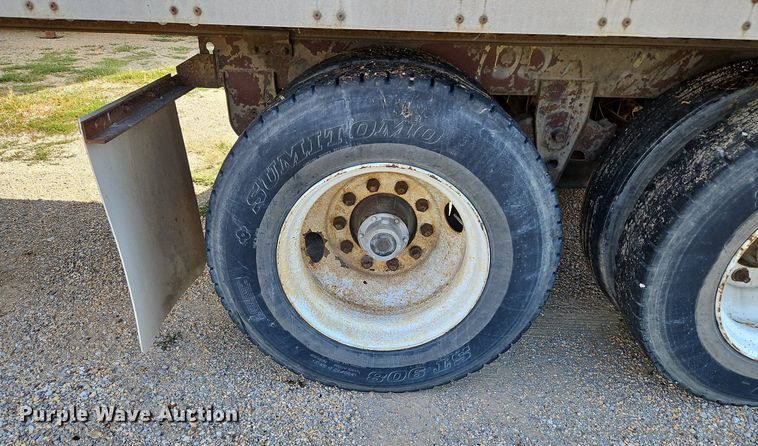 image for item DP2353 1995 Stoughton AVW-535T-S-C  dry van trailer