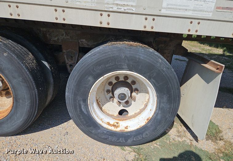 image for item DP2353 1995 Stoughton AVW-535T-S-C  dry van trailer