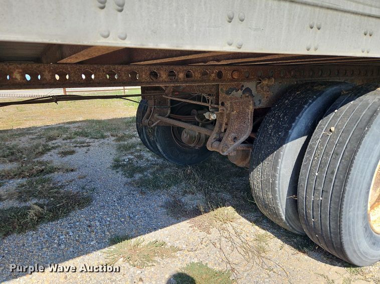 image for item DP2354 1995 Trailmobile  dry van trailer