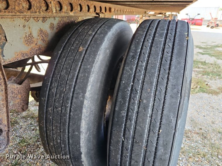 image for item DP2354 1995 Trailmobile  dry van trailer