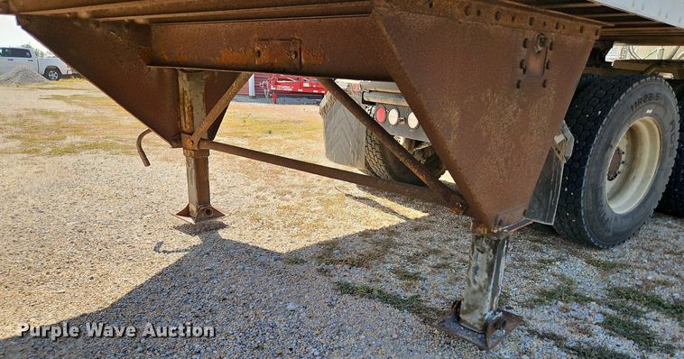 image for item DP2355 1996 Pines  dry van trailer