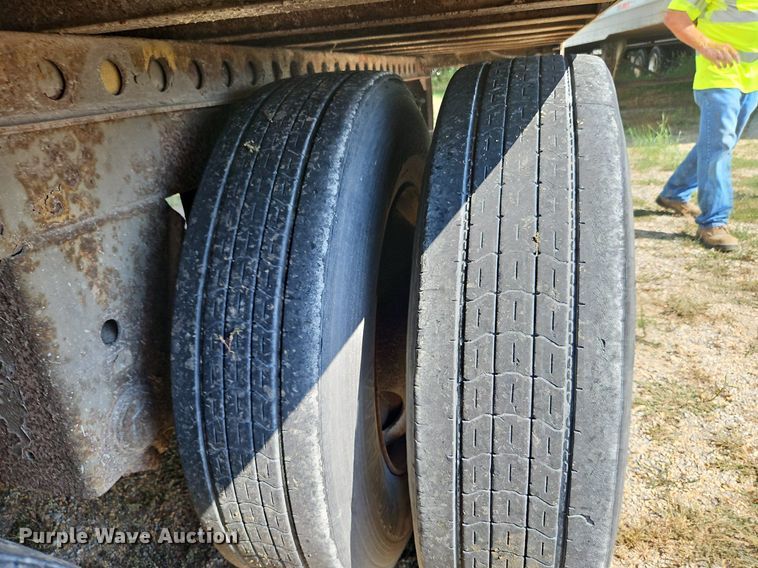 image for item DP2355 1996 Pines  dry van trailer