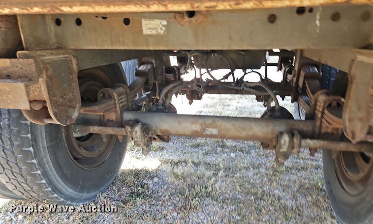 image for item DP2356 1999 Trailmobile  dry van trailer