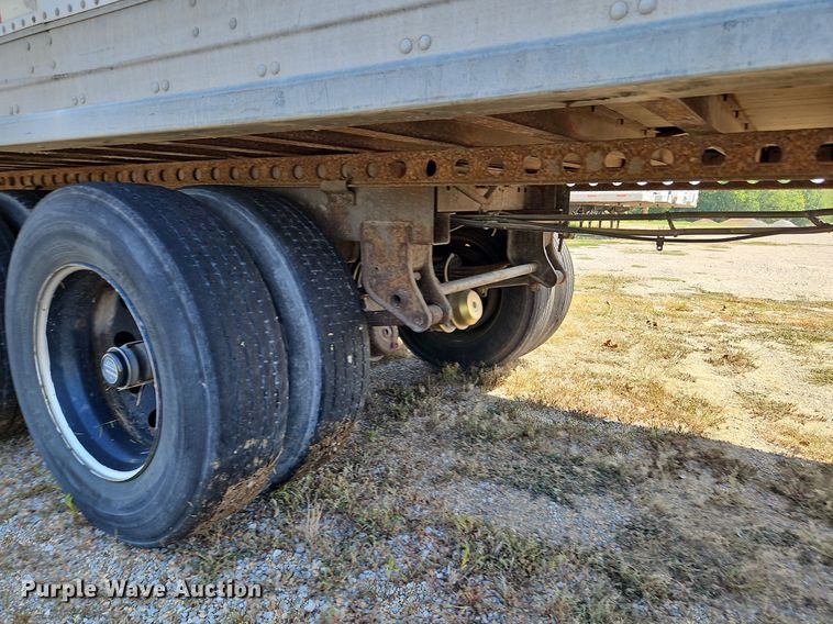 image for item DP2356 1999 Trailmobile  dry van trailer