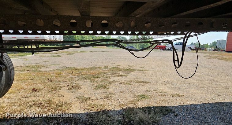 image for item DP2356 1999 Trailmobile  dry van trailer