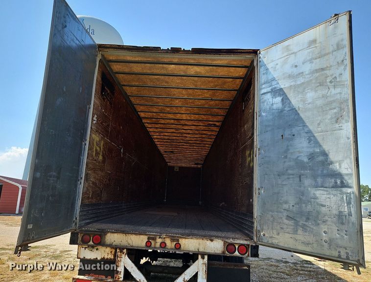 image for item DP2356 1999 Trailmobile  dry van trailer