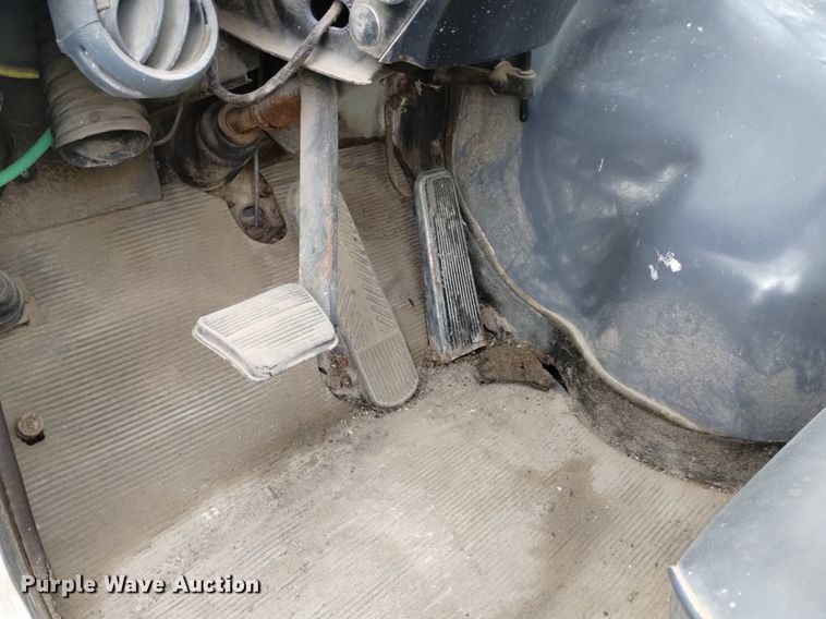 image for item DP3298 1986 GMC Brigadier  semi truck