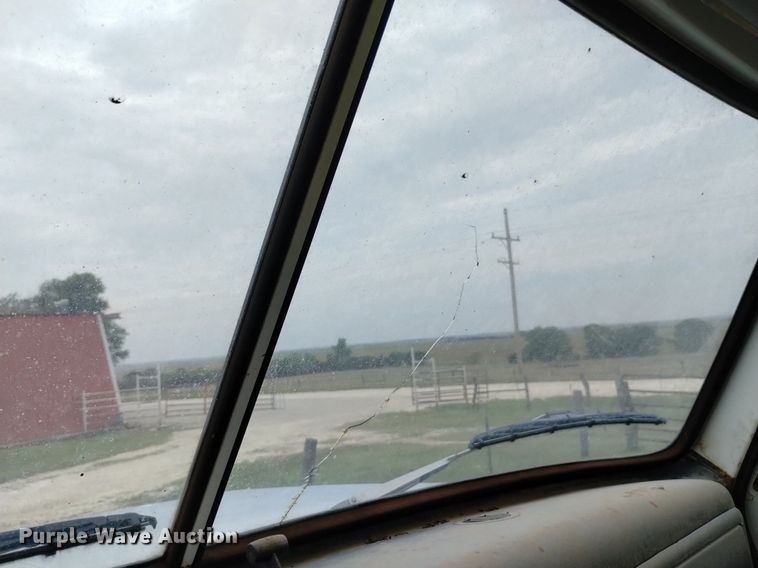 image for item DP3298 1986 GMC Brigadier  semi truck