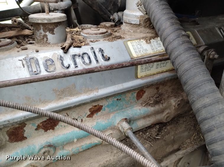 image for item DP3298 1986 GMC Brigadier  semi truck