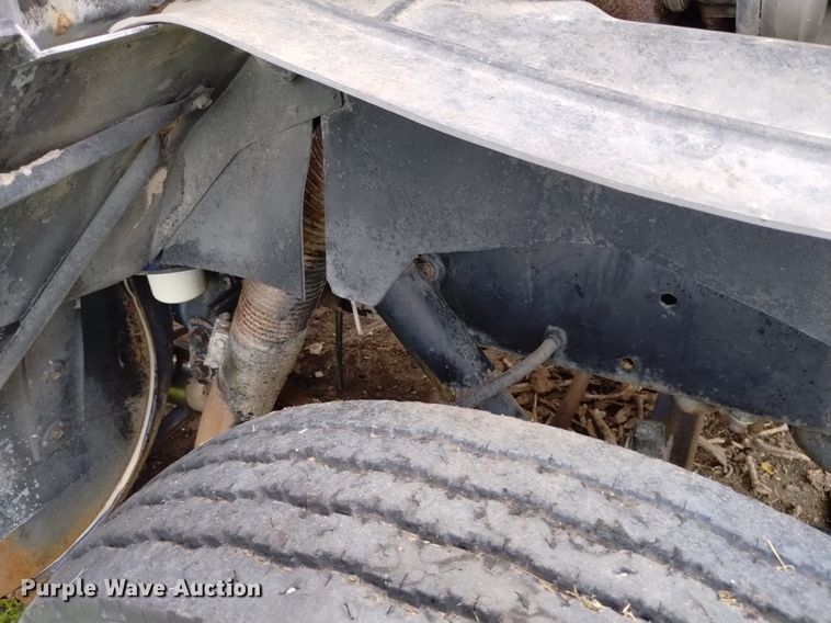 image for item DP3298 1986 GMC Brigadier  semi truck