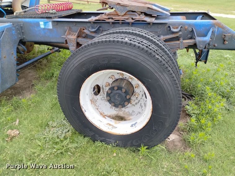 image for item DP3298 1986 GMC Brigadier  semi truck